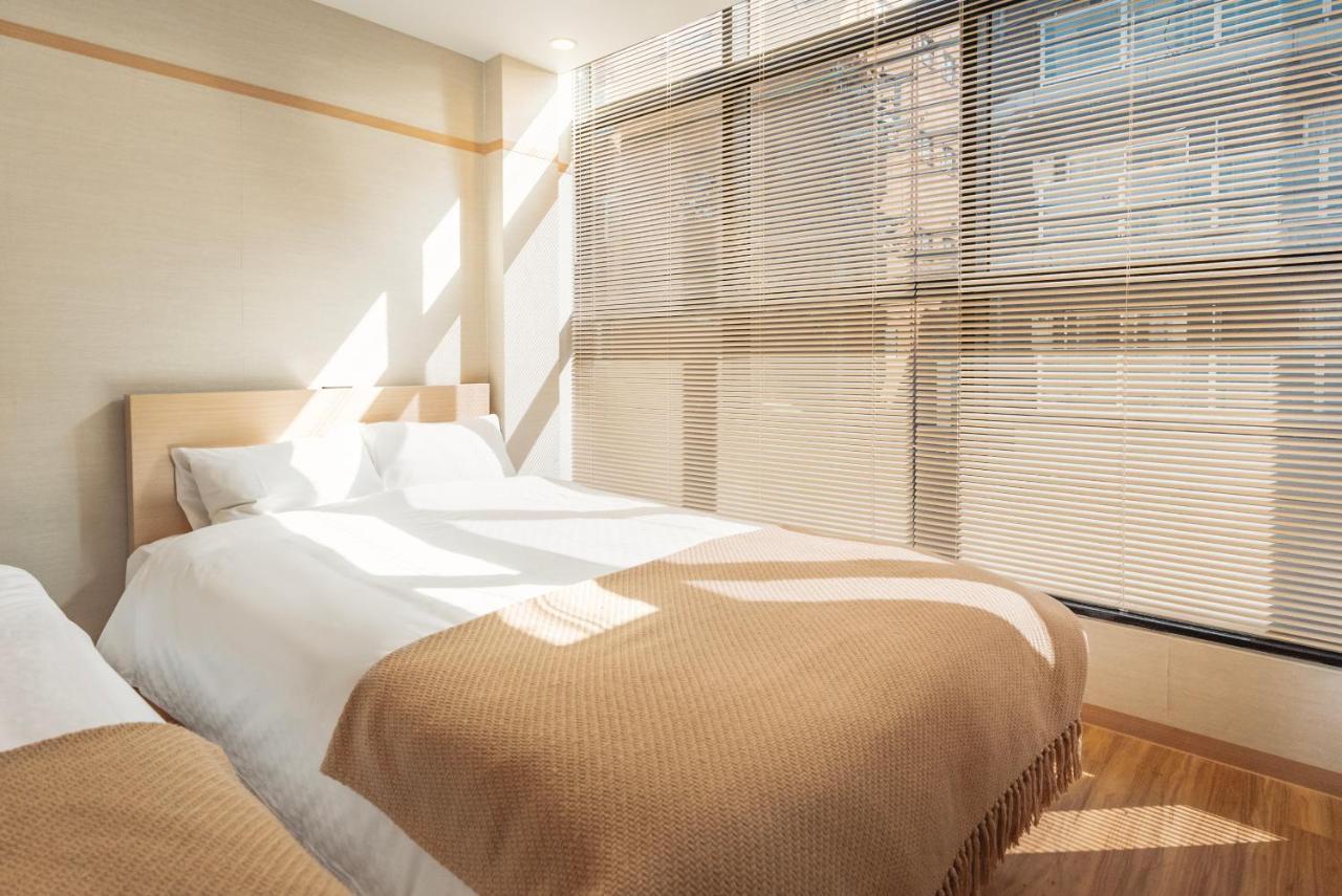 谷町君・星hotel・道頓福居 Osaka Eksteriør billede