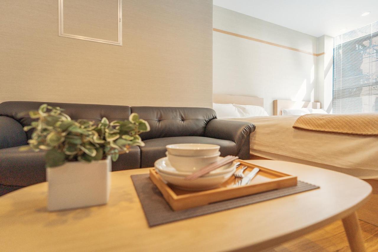 谷町君・星hotel・道頓福居 Osaka Eksteriør billede