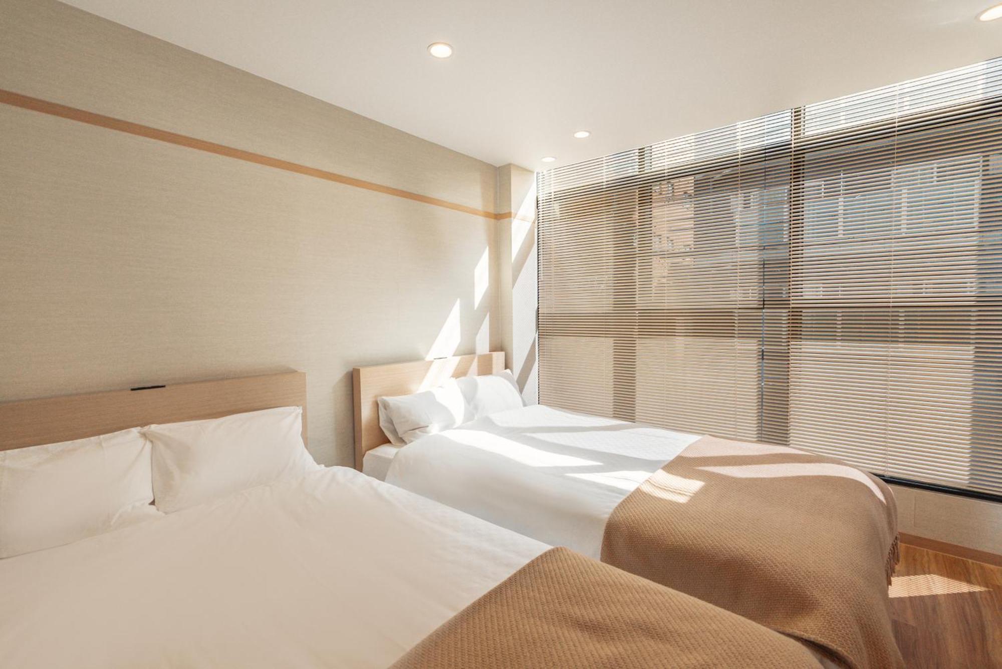谷町君・星hotel・道頓福居 Osaka Eksteriør billede